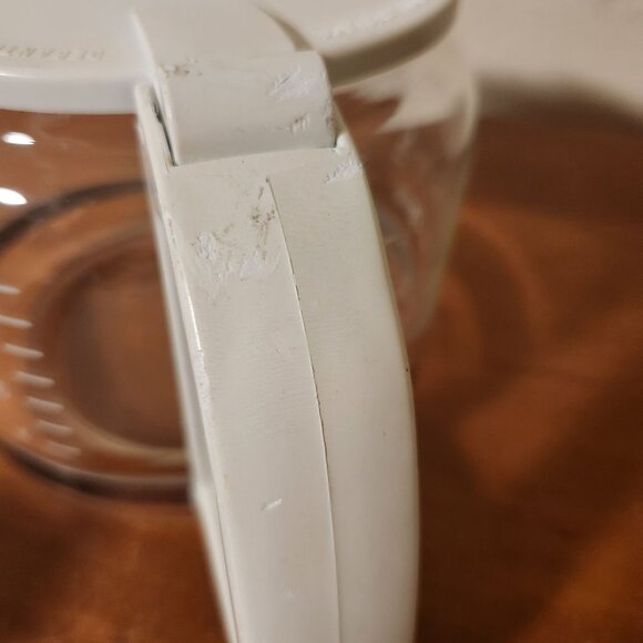 Mr. Coffee 12-Cup Glass Coffee Carafe With White Handle - Picture 2 of 7